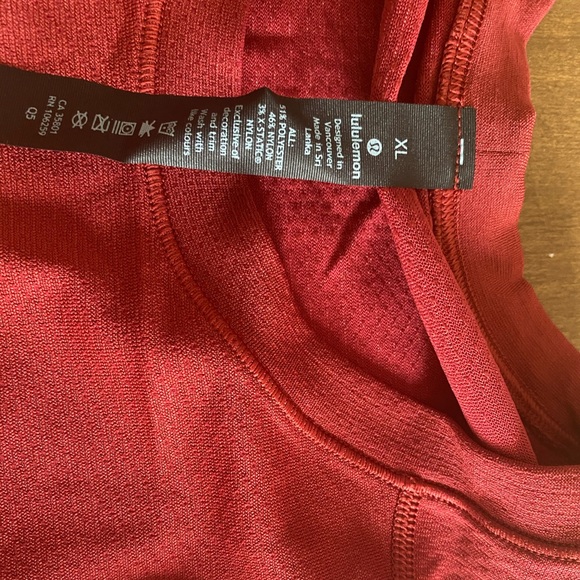 lululemon athletica Other - Metal Vent Tech SS
